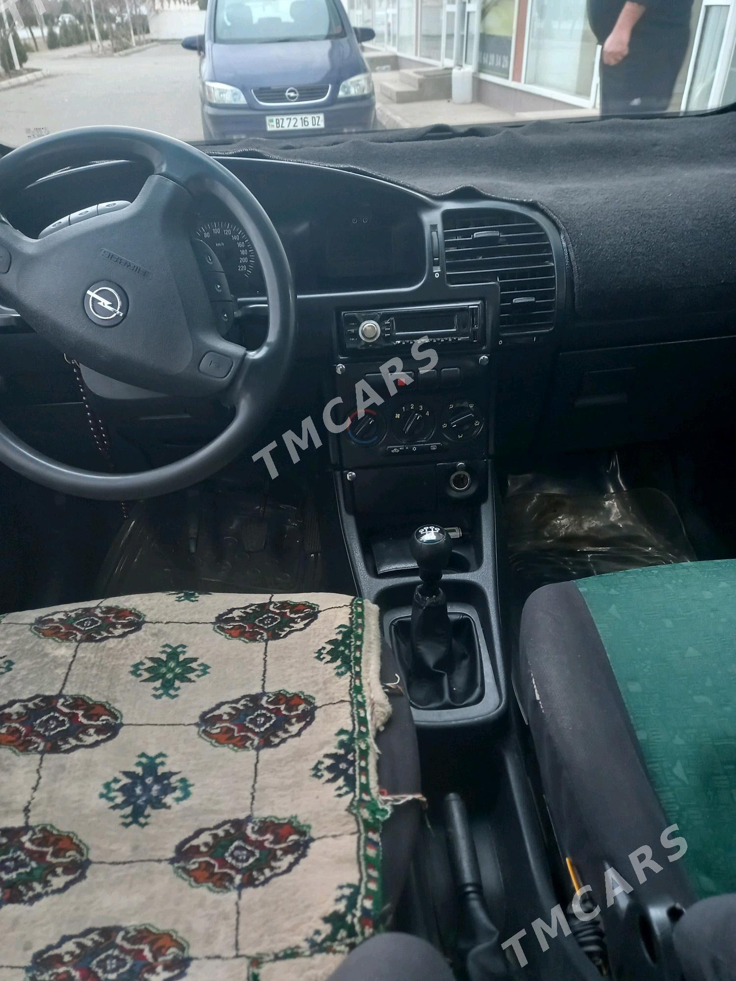 Opel Zafira 2000 - 64 000 TMT - Дашогуз - img 5