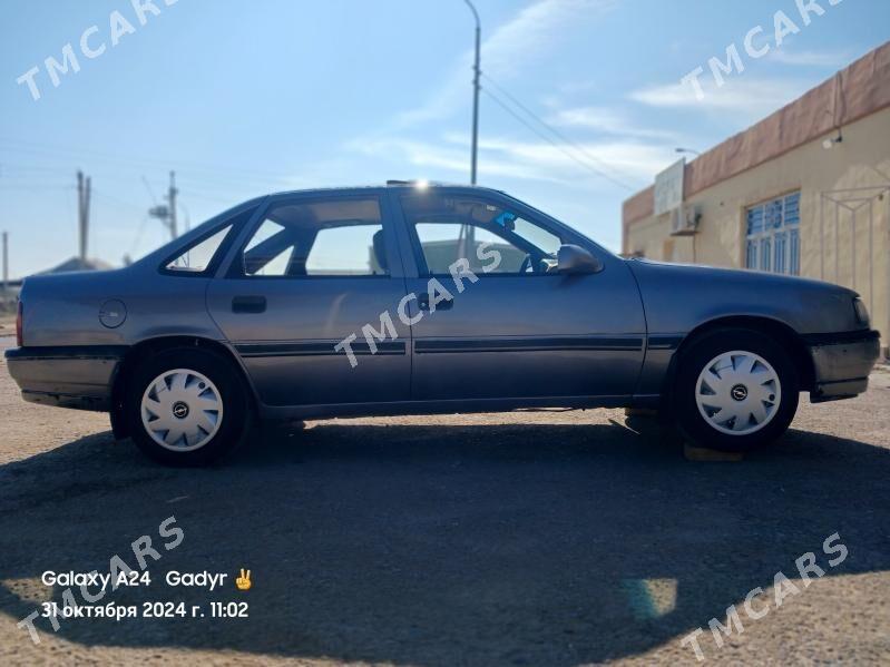 Opel Vectra 1990 - 28 000 TMT - Wekilbazar - img 4