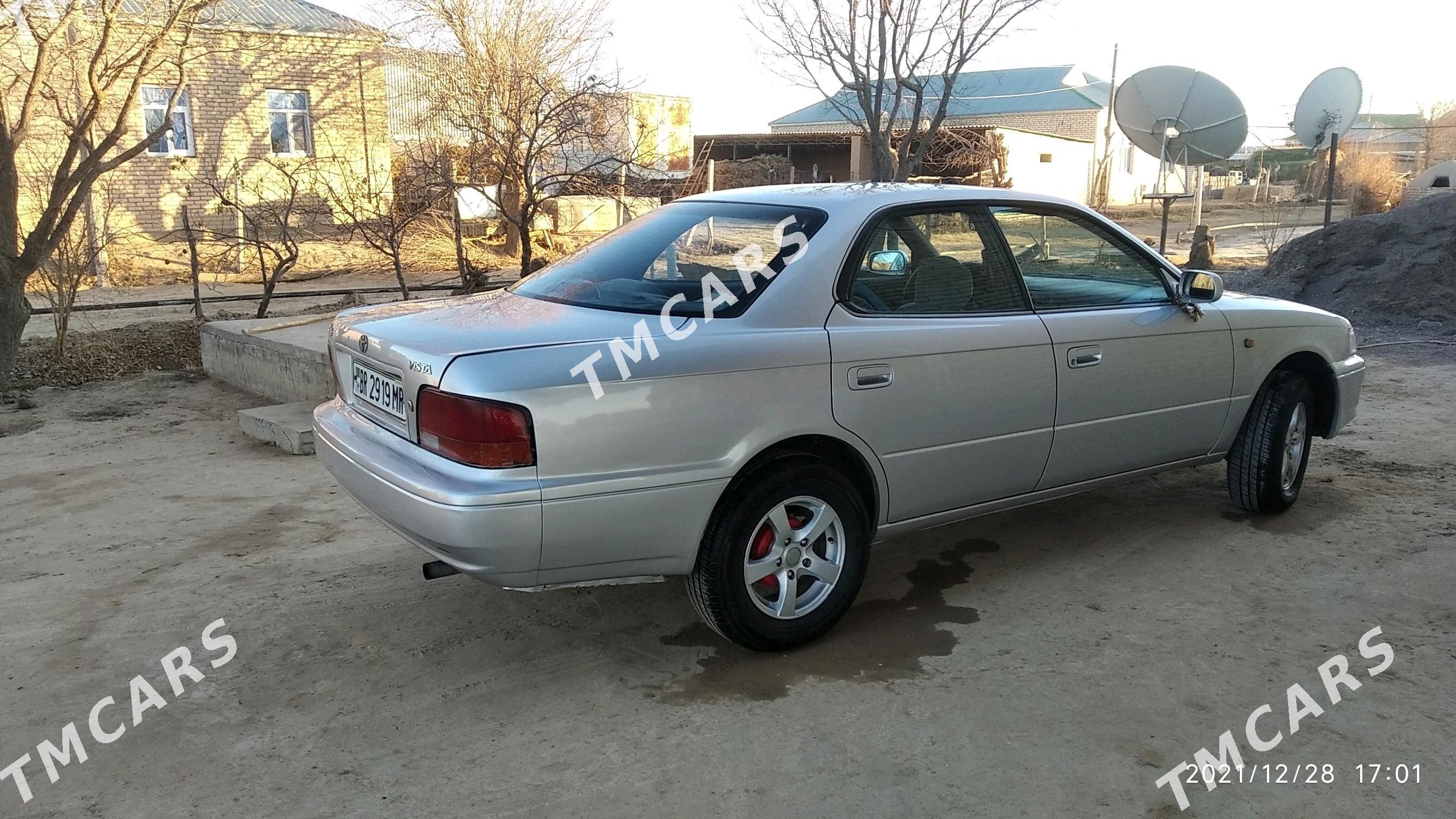 Toyota Vista 1995 - 60 000 TMT - Тагтабазар - img 2