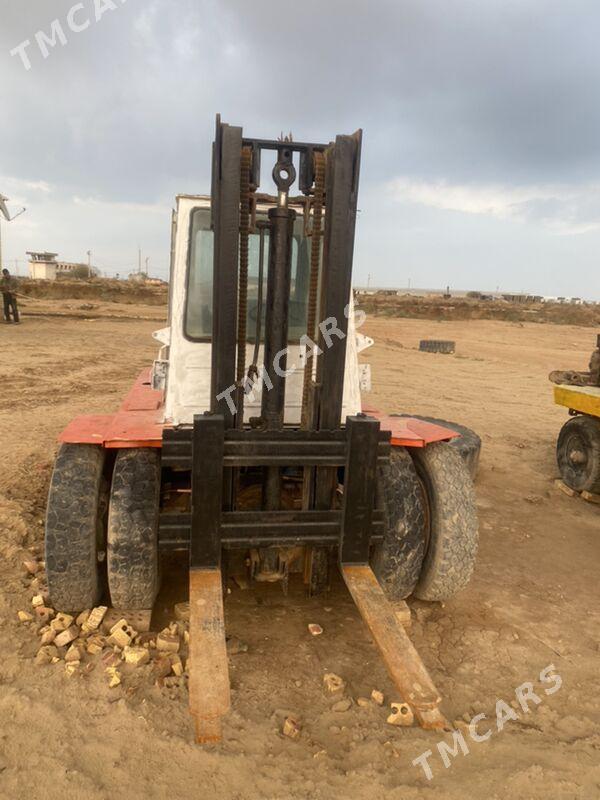 Kara Forklift 1990 - 80 000 TMT - Şatlyk - img 6