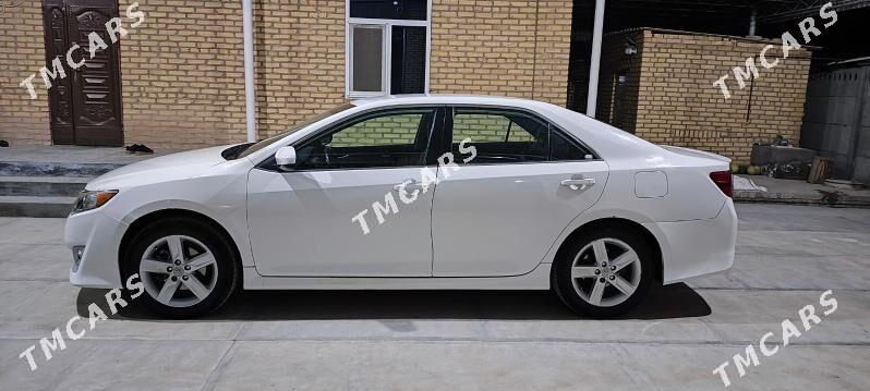 Toyota Camry 2012 - 168 000 TMT - Мары - img 2