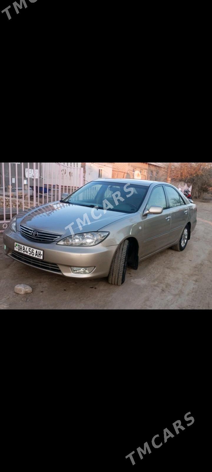 Toyota Camry 2002 - 185 000 TMT - Бабадайхан - img 5