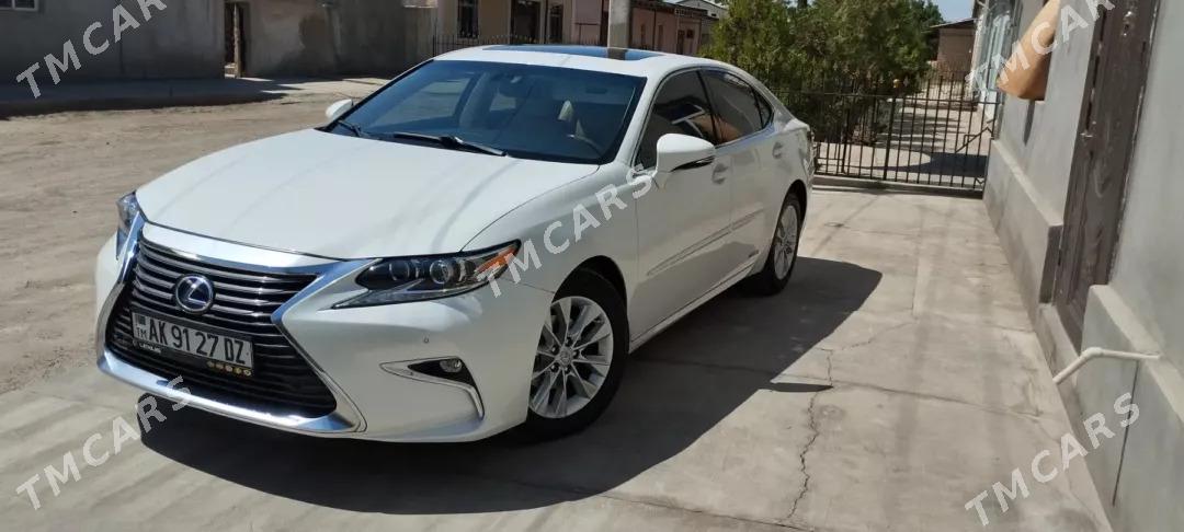 Lexus ES 300h 2015 - 360 000 TMT - Daşoguz - img 3