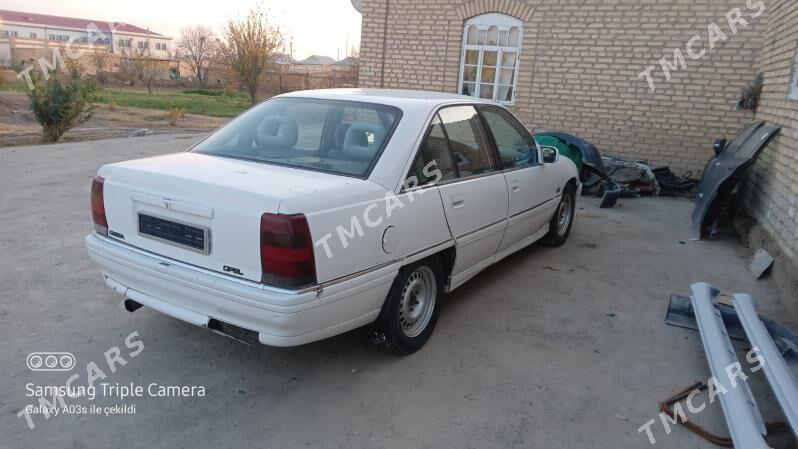 Opel Omega 1991 - 17 000 TMT - Мары - img 2