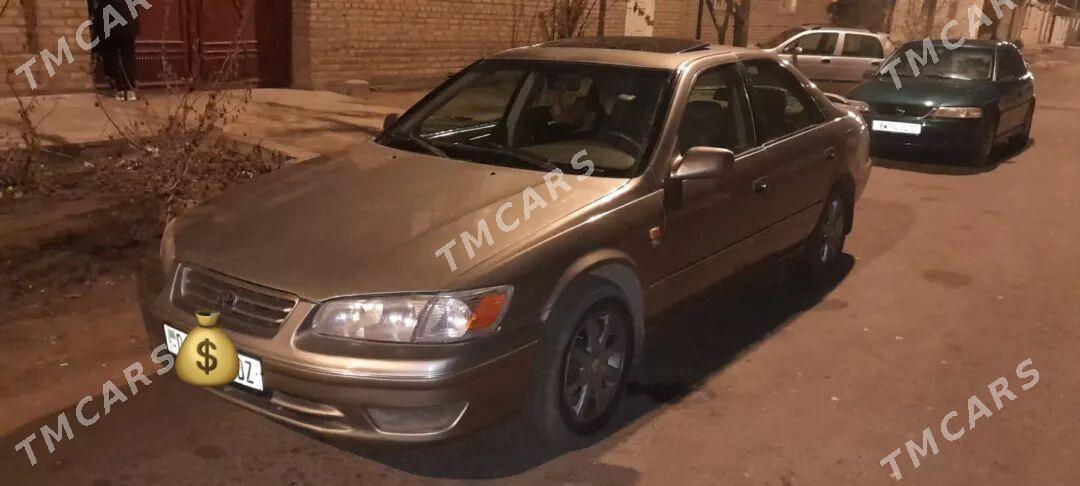 Toyota Camry 1998 - 96 000 TMT - Дашогуз - img 2