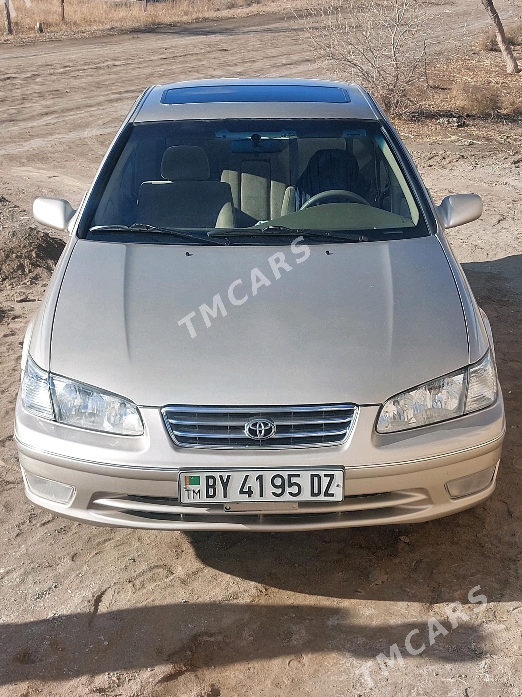 Toyota Camry 1997 - 125 000 TMT - Köneürgenç - img 4