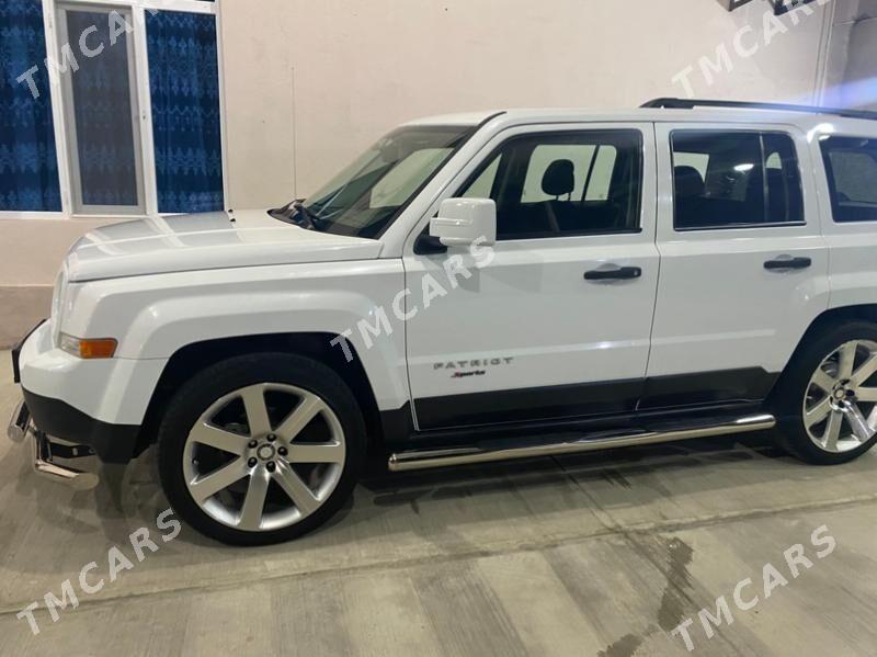 Jeep Patriot 2016 - 260 000 TMT - Garadamak Şor - img 5