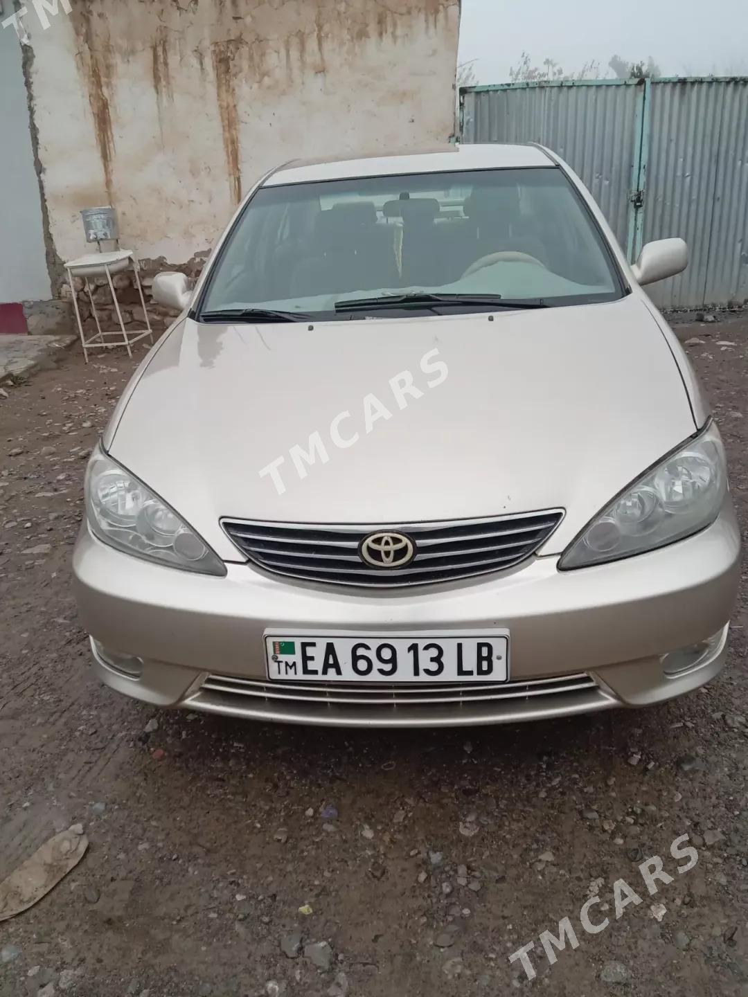 Toyota Camry 2005 - 140 000 TMT - Койтендаг - img 2