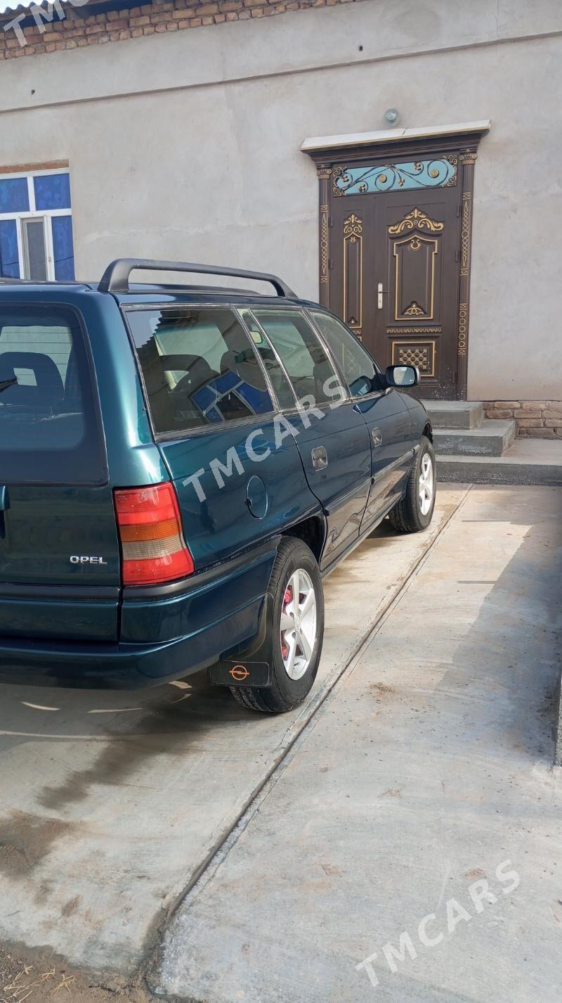 Opel Astra 1997 - 45 000 TMT - Шабатский этрап - img 2