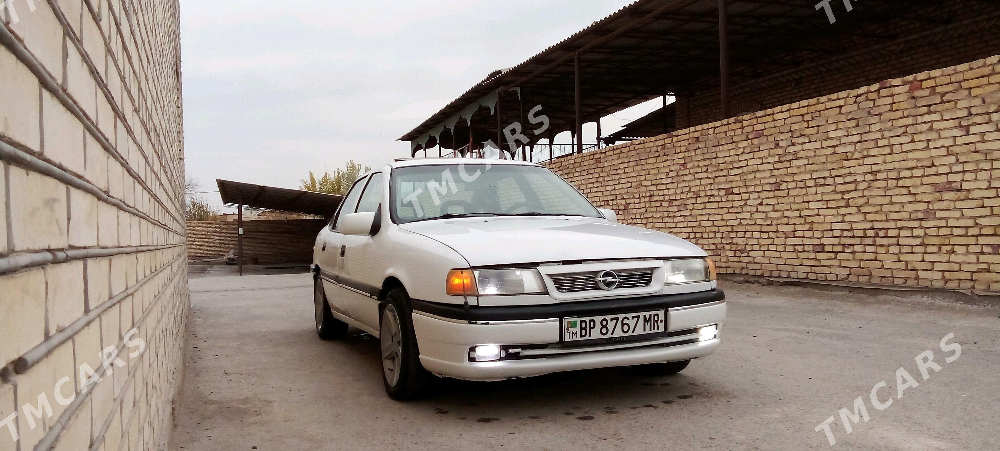 Opel Vectra 1992 - 38 000 TMT - Mary - img 3