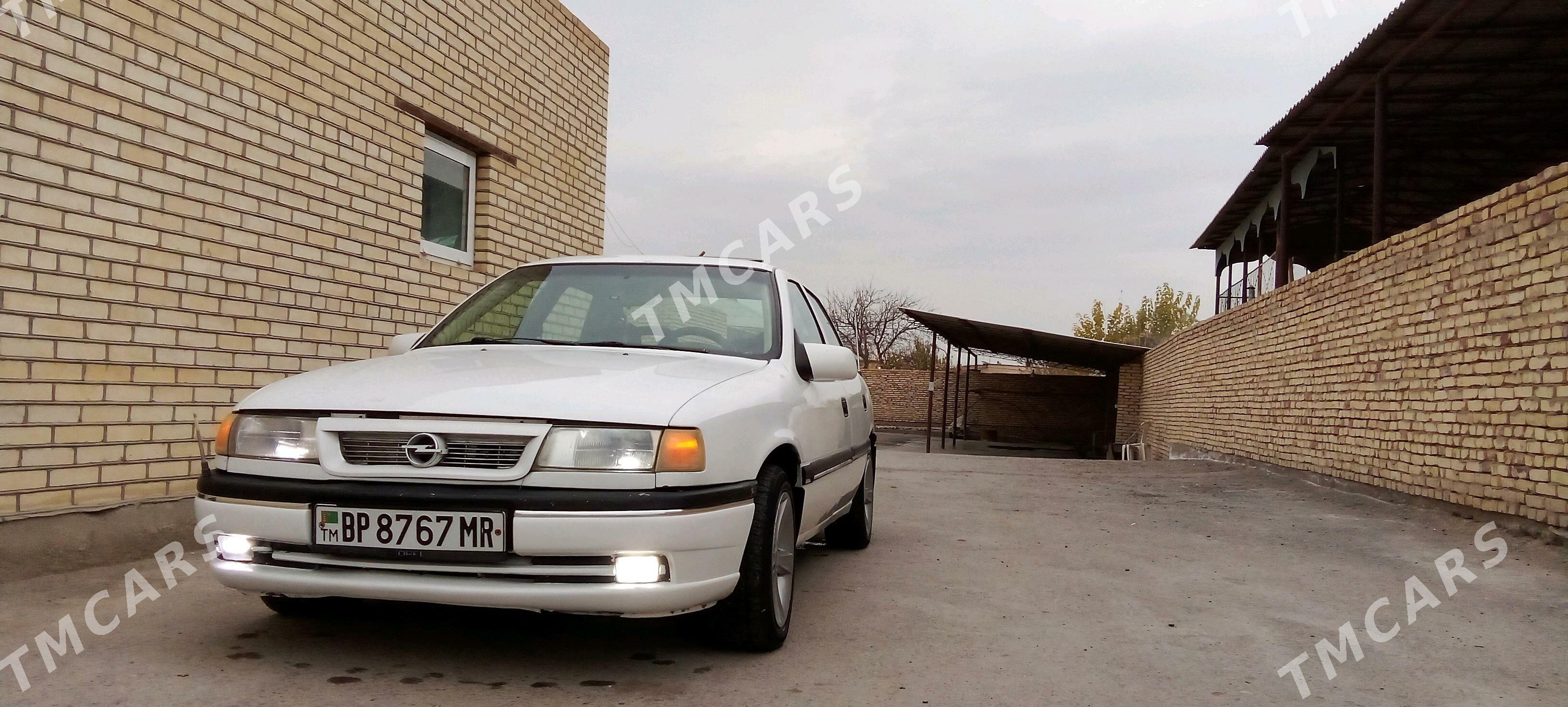 Opel Vectra 1992 - 38 000 TMT - Mary - img 4