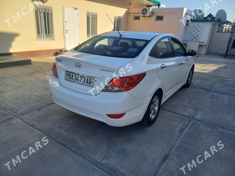 Hyundai Accent 2013 - 138 800 TMT - Aşgabat - img 3