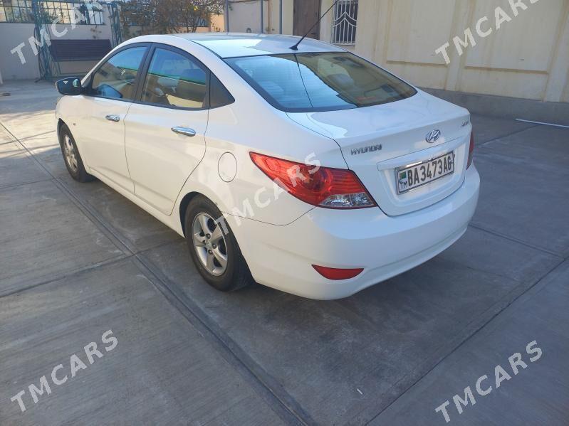 Hyundai Accent 2013 - 138 800 TMT - Aşgabat - img 4