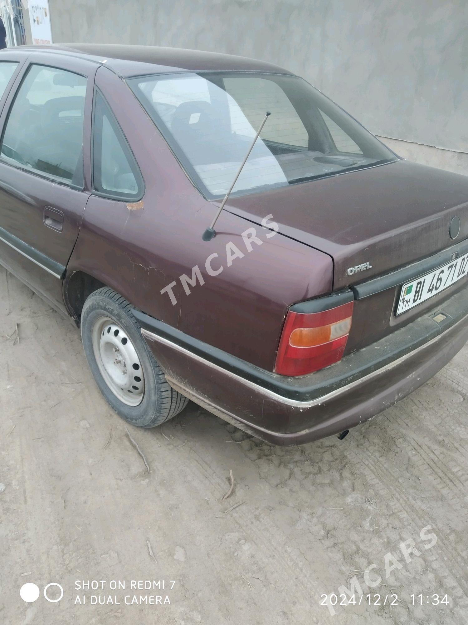 Opel Vectra 1993 - 25 000 TMT - Кёнеургенч - img 2