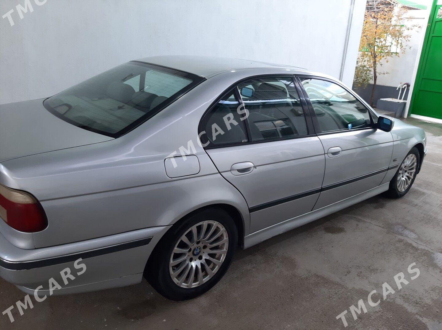 BMW 528 2000 - 90 000 TMT - Анев - img 3