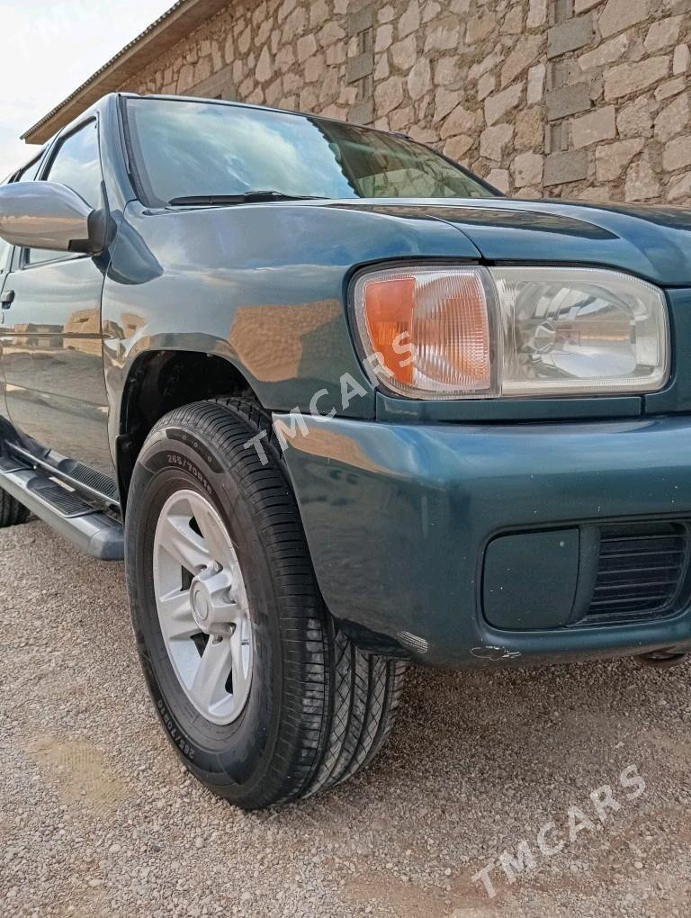 Nissan Pathfinder 2001 - 72 000 TMT - Балканабат - img 4