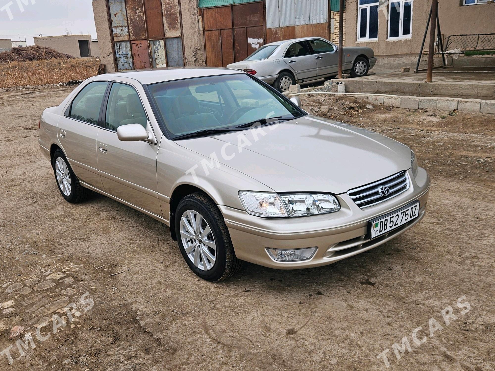 Toyota Camry 2001 - 139 000 TMT - Köneürgenç - img 2