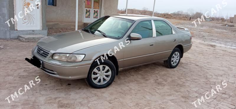 Toyota Camry 1998 - 80 000 TMT - Köneürgenç - img 4