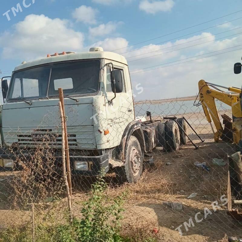 Kamaz Euro 3 2001 - 135 000 TMT - Гарадамак Шор - img 2