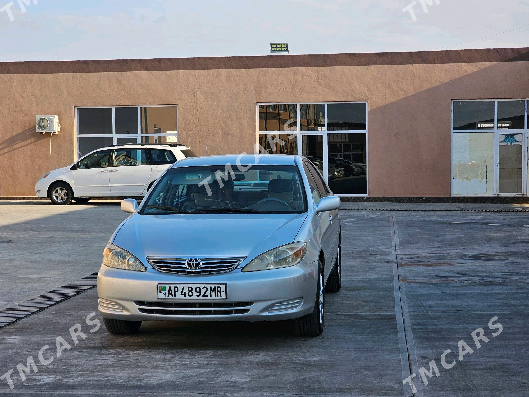 Toyota Camry 2003 - 130 000 TMT - Мары - img 3