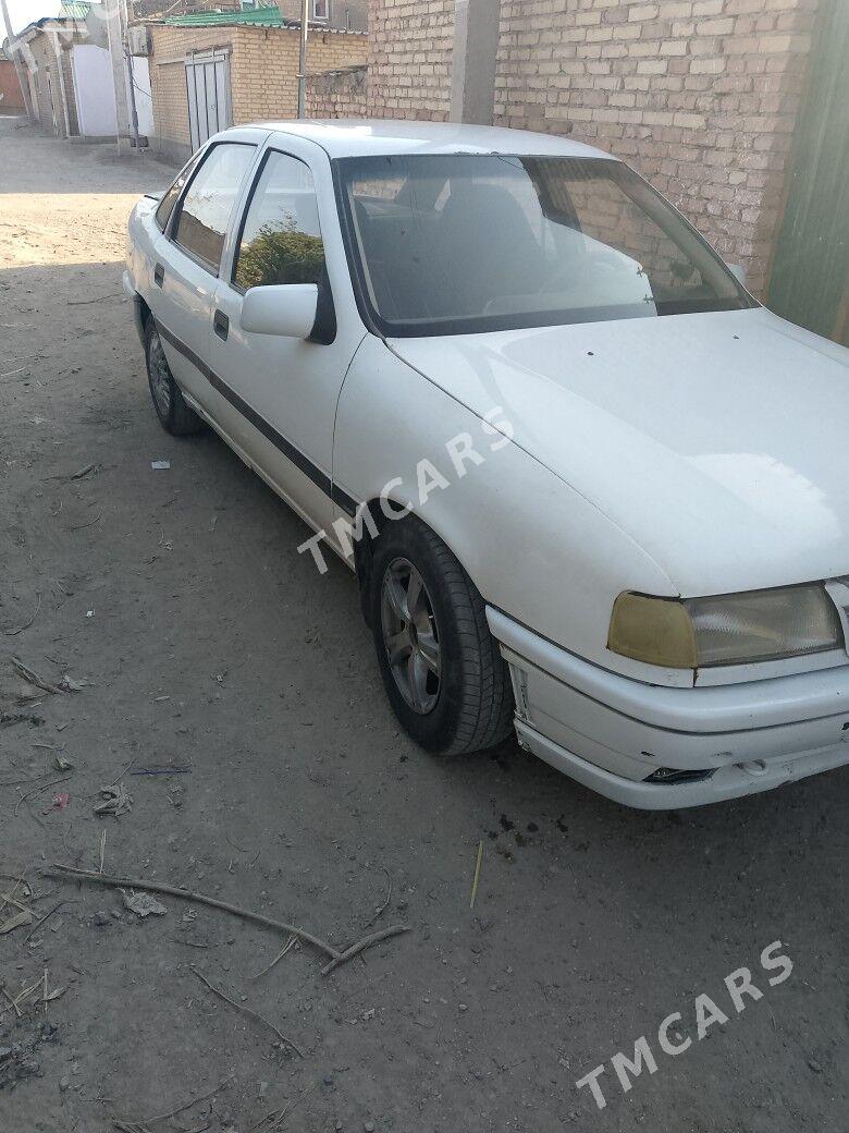 Opel Vectra 1990 - 24 000 TMT - Çärjew - img 2