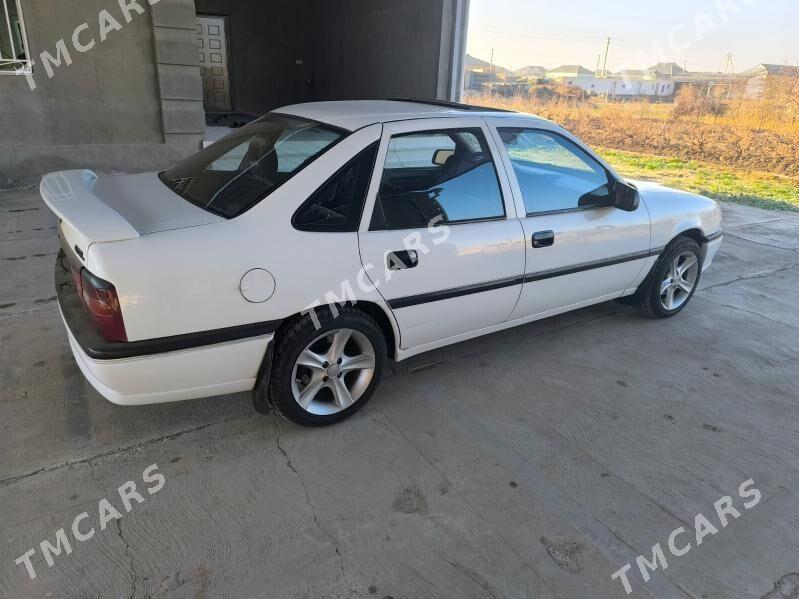 Opel Vectra 1990 - 45 000 TMT - Мургап - img 2