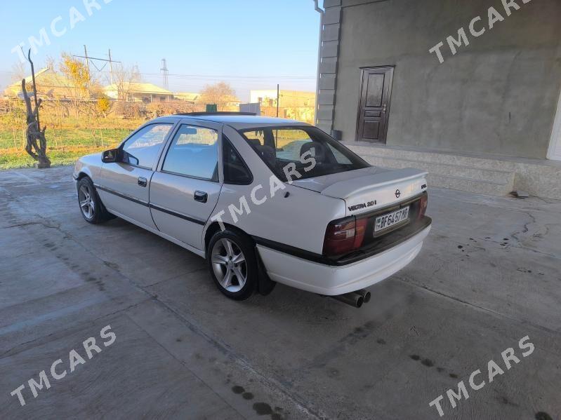 Opel Vectra 1990 - 45 000 TMT - Мургап - img 3