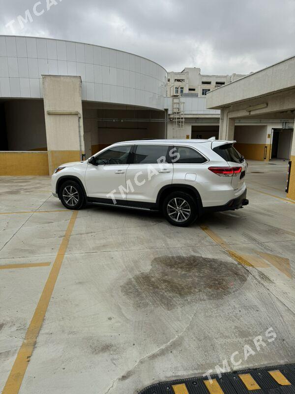 Toyota Highlander 2019 - 520 000 TMT - Aşgabat - img 4