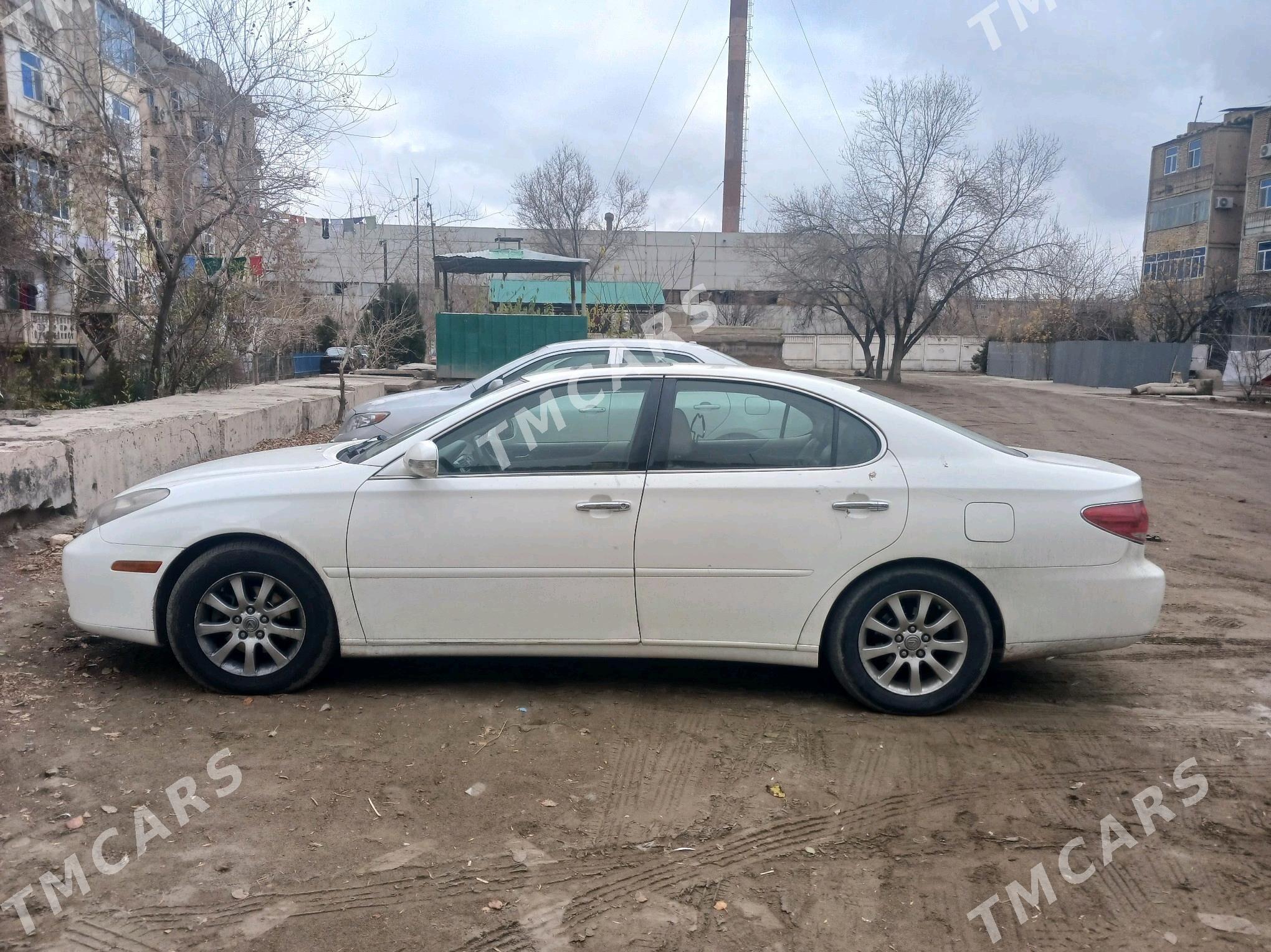 Lexus ES 300 2002 - 175 000 TMT - Дашогуз - img 3