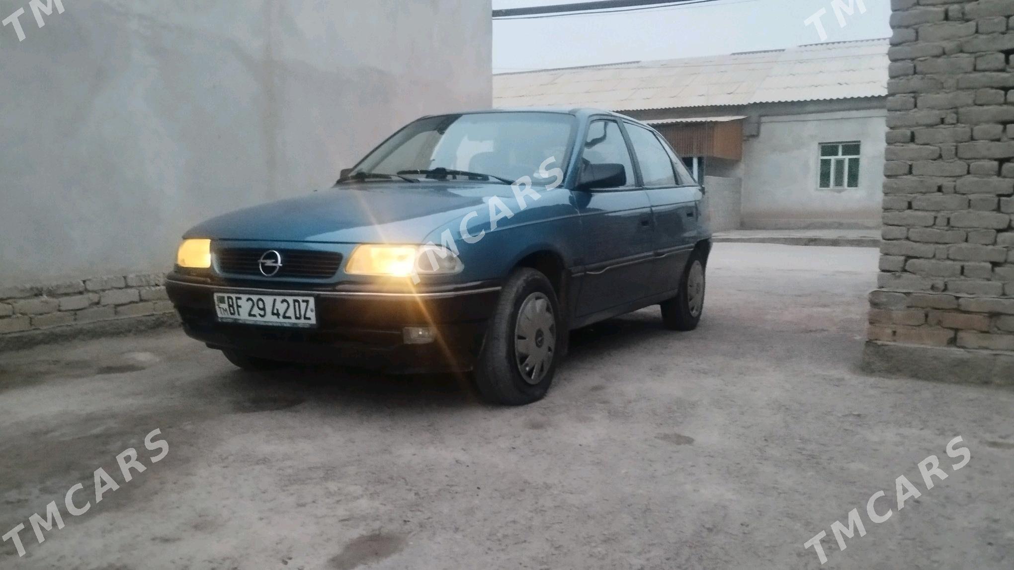 Opel Astra 1992 - 45 000 TMT - Дашогуз - img 7