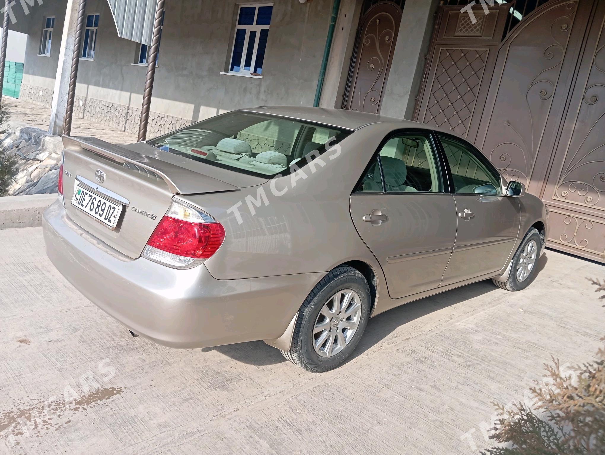 Toyota Camry 2005 - 142 000 TMT - Кёнеургенч - img 3