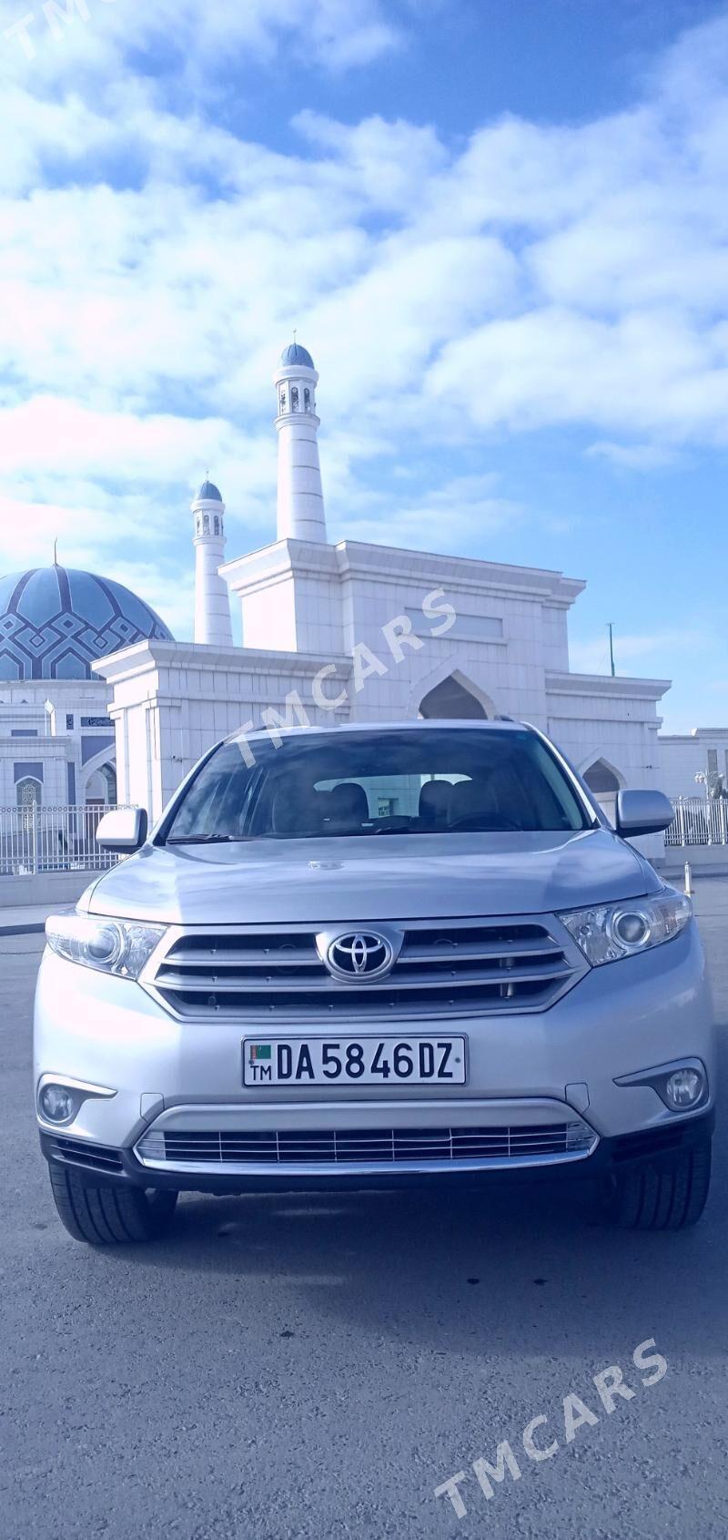 Toyota Highlander 2012 - 307 000 TMT - Дашогуз - img 3