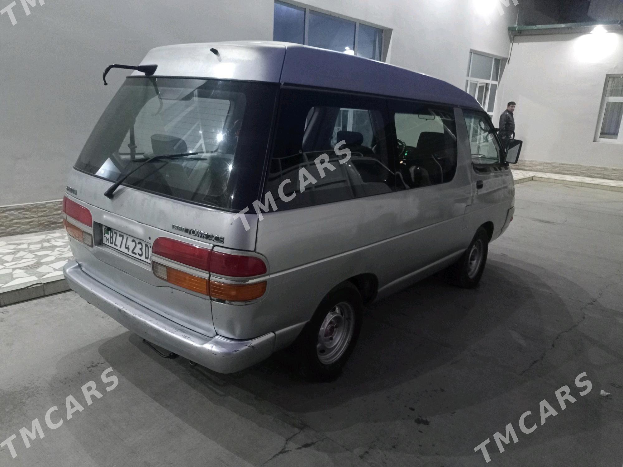 Toyota Town Ace 1993 - 57 000 TMT - Дашогуз - img 3