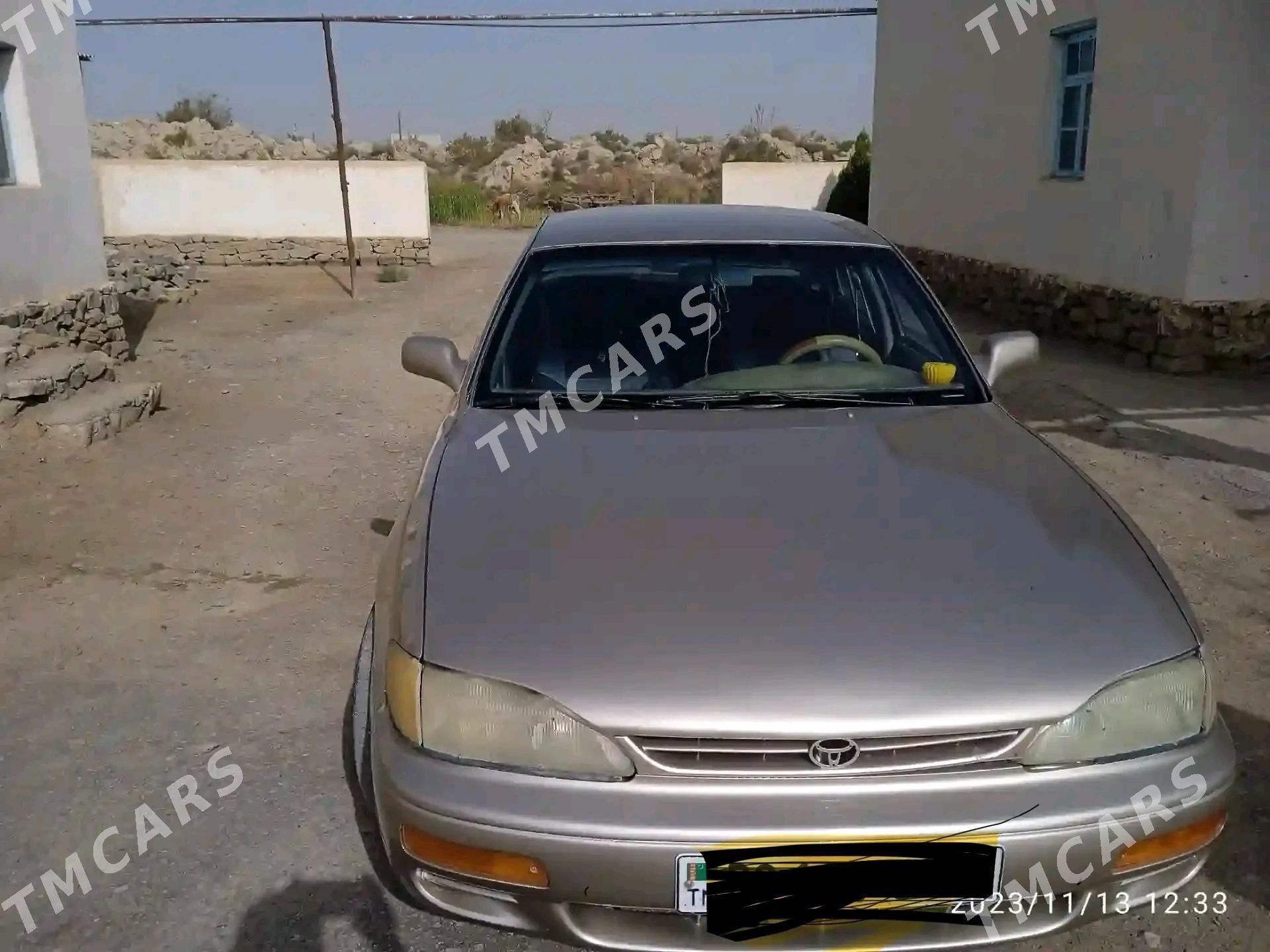 Toyota Camry 1996 - 68 000 TMT - Койтендаг - img 2