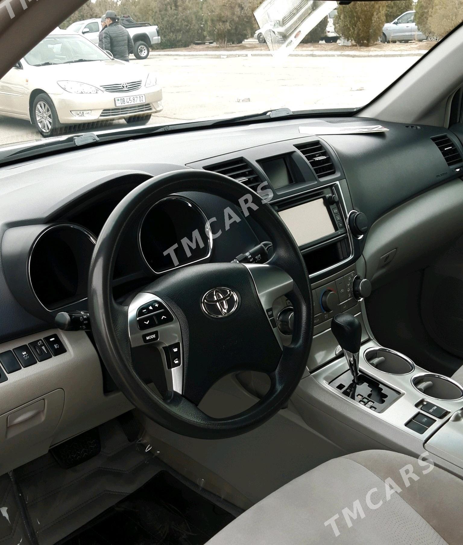 Toyota Highlander 2013 - 330 000 TMT - Daşoguz - img 7