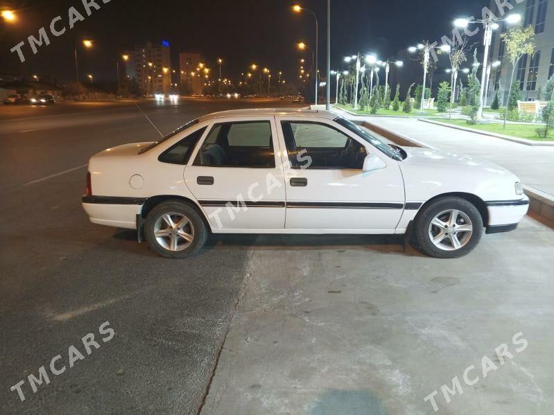 Opel Vectra 1991 - 28 000 TMT - Mary - img 3