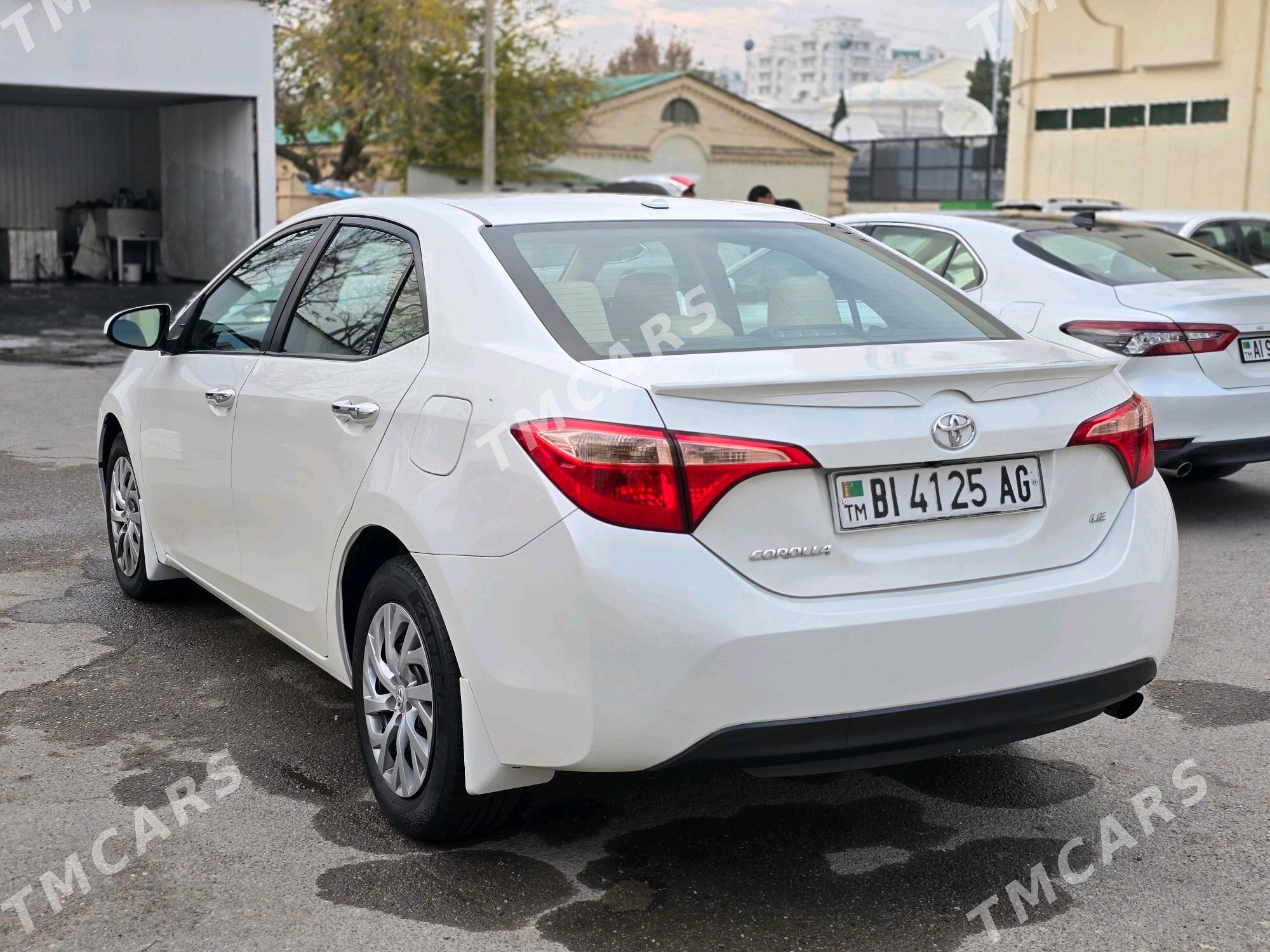 Toyota Corolla 2018 - 229 999 TMT - Aşgabat - img 5