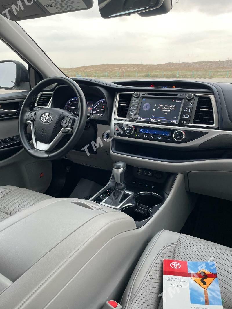 Toyota Highlander 2019 - 580 000 TMT - Aşgabat - img 10