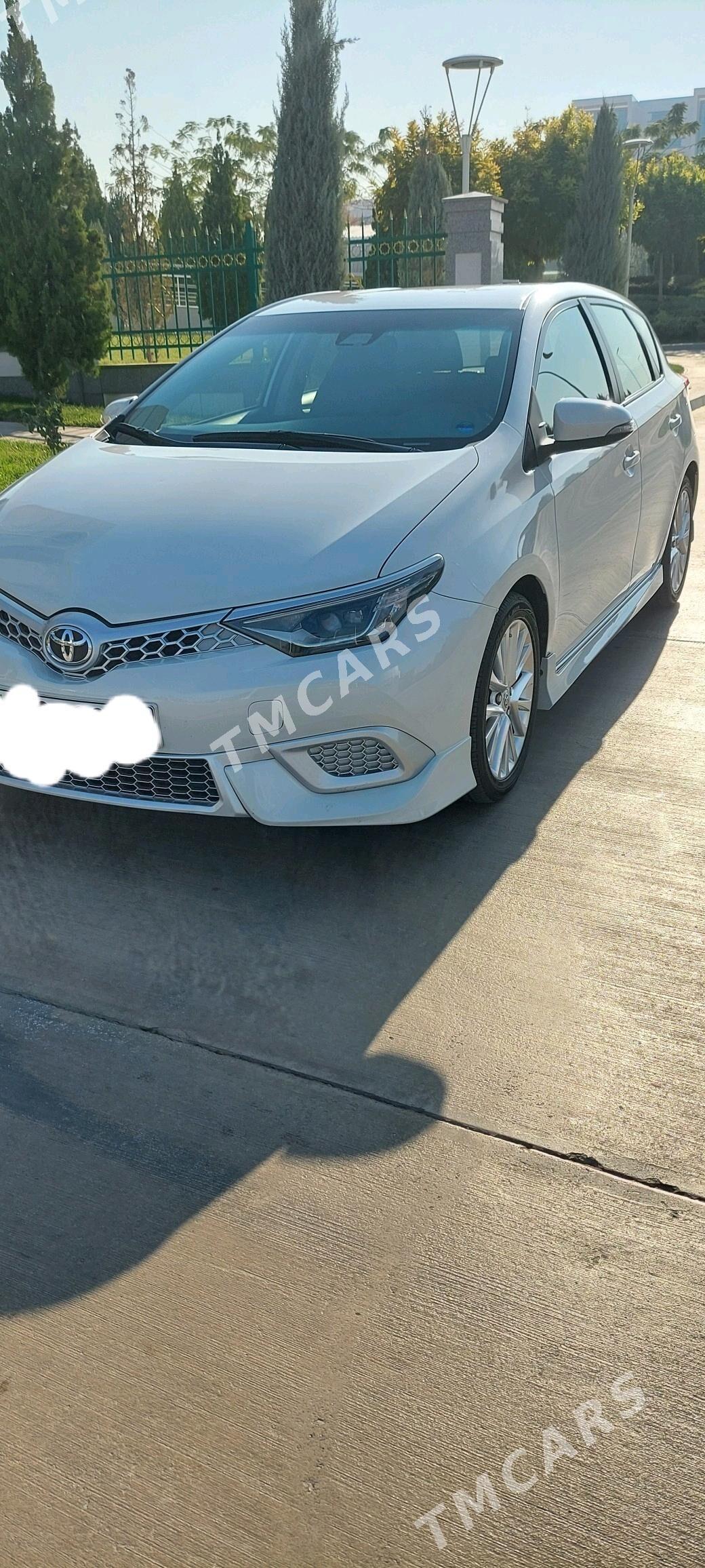 Toyota Corolla 2017 - 175 000 TMT - Бузмеин - img 2