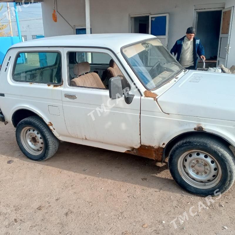 Lada Niva 2005 - 22 000 TMT - Tejen - img 2