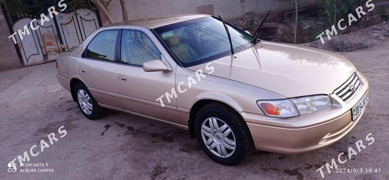 Toyota Camry 2001 - 134 000 TMT - Кёнеургенч - img 3