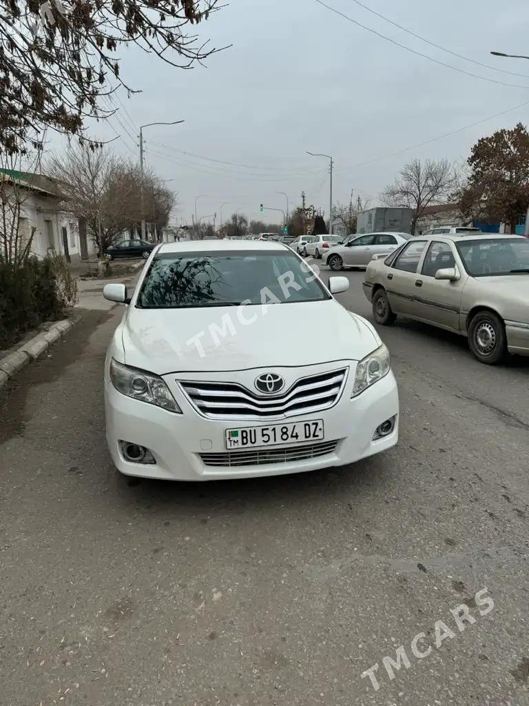 Toyota Camry 2010 - 110 000 TMT - Дашогуз - img 5