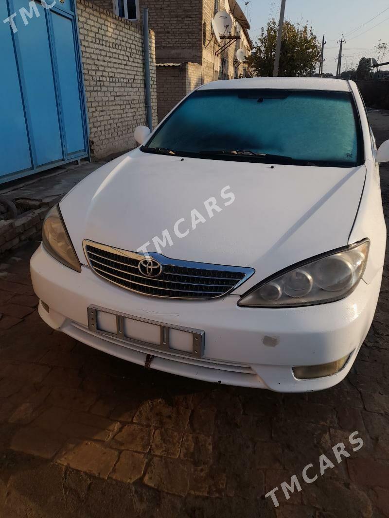 Toyota Camry 2002 - 125 000 TMT - Халач - img 5