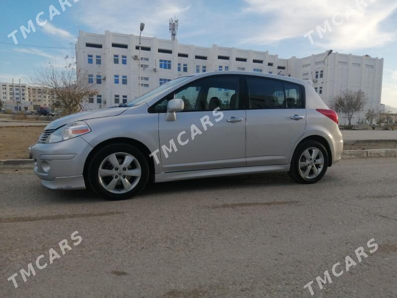 Nissan Versa 2010 - 100 000 TMT - Балканабат - img 2