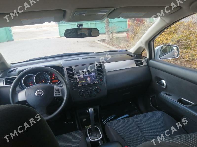 Nissan Versa 2010 - 100 000 TMT - Балканабат - img 4