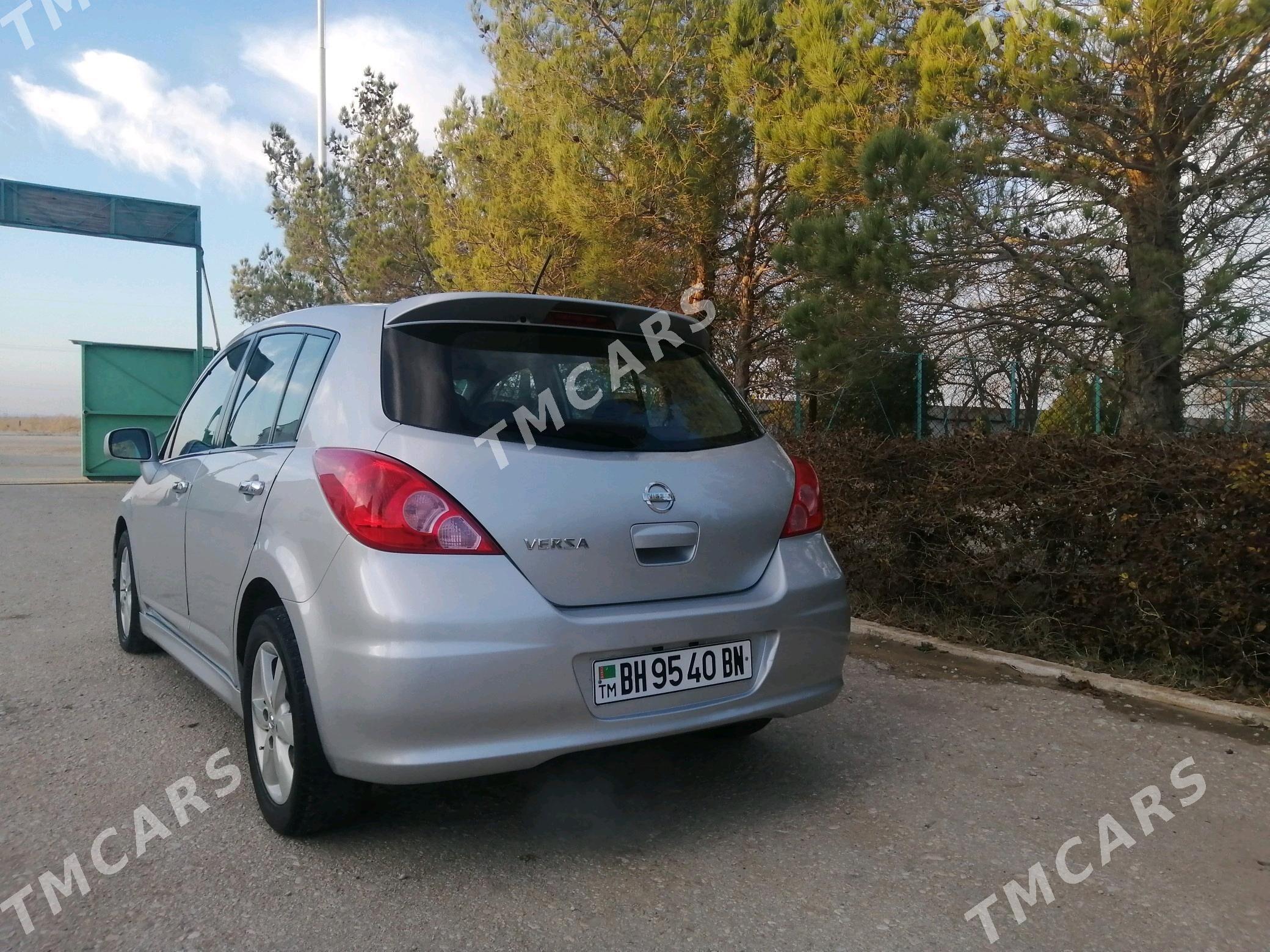 Nissan Versa 2010 - 100 000 TMT - Балканабат - img 6