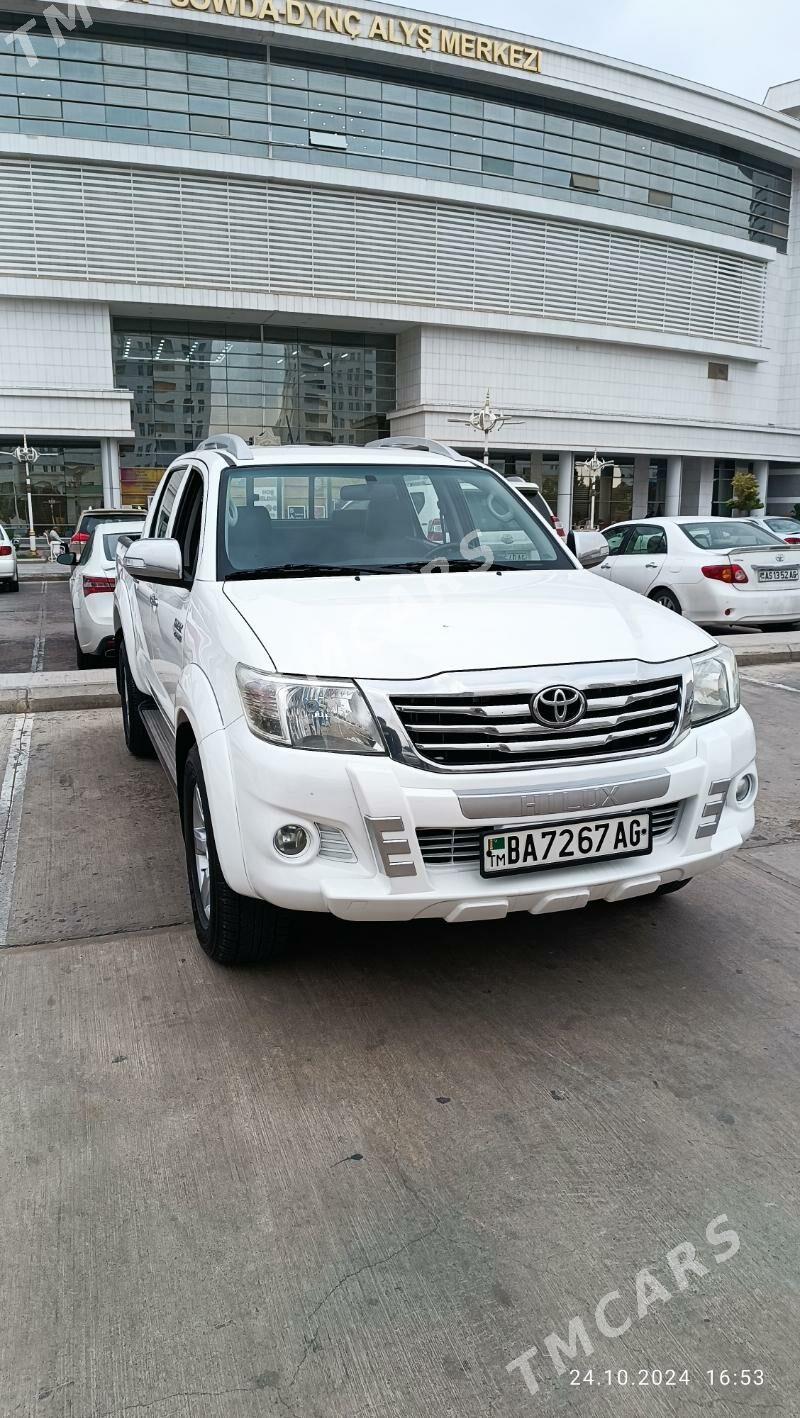 Toyota Hilux 2014 - 340 000 TMT - Туркменабат - img 4