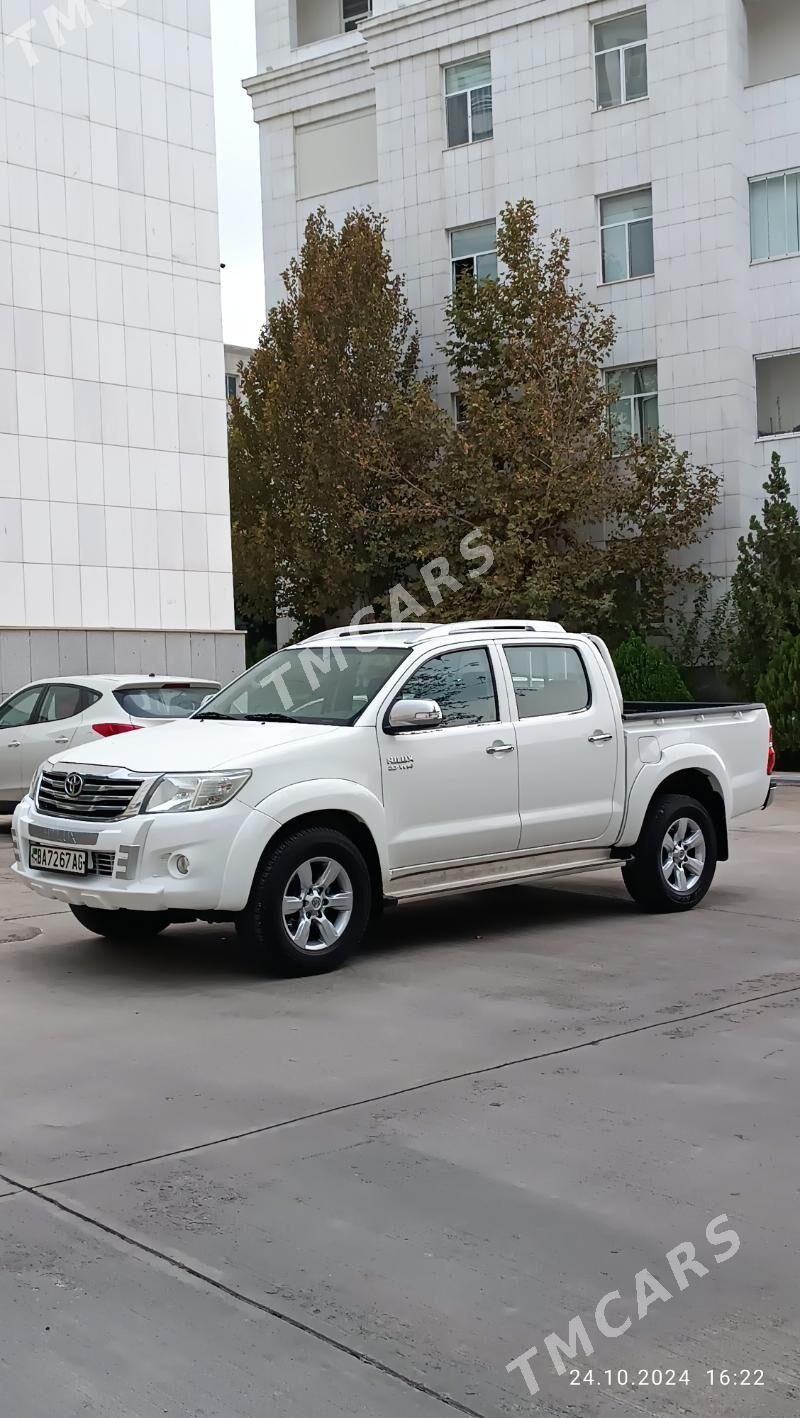 Toyota Hilux 2014 - 340 000 TMT - Туркменабат - img 10