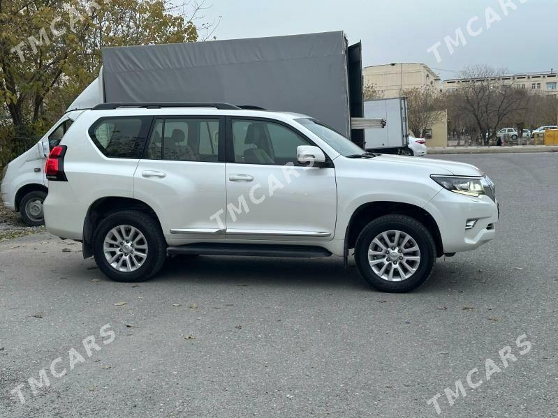 Toyota Land Cruiser Prado 2019 - 790 000 TMT - Бузмеин - img 3