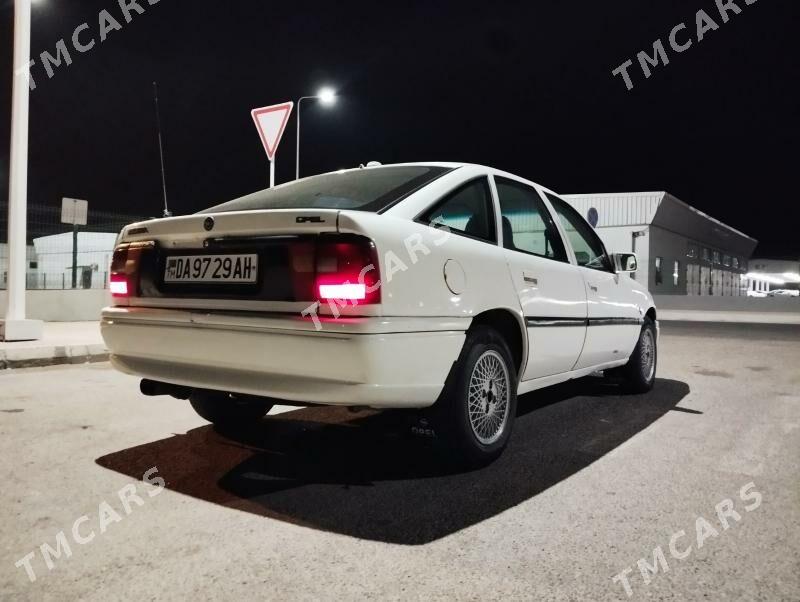 Opel Vectra 1995 - 32 000 TMT - Änew - img 2